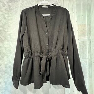 Black long sleeve work blouse